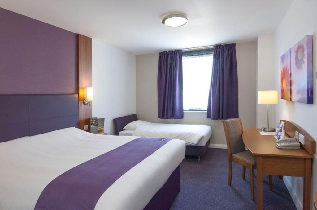 Premier Inn Tonbridge Chambre photo