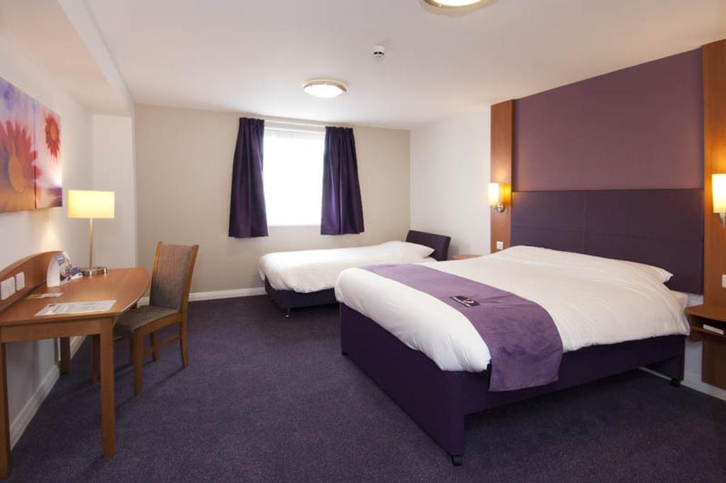 Premier Inn Tonbridge Chambre photo
